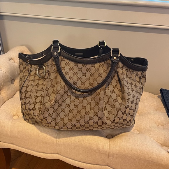 Satchel style Gucci bag. - Picture 3 of 5